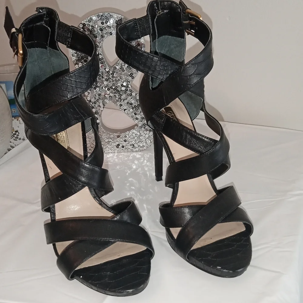 Size 8 1/2 Guess black python heels